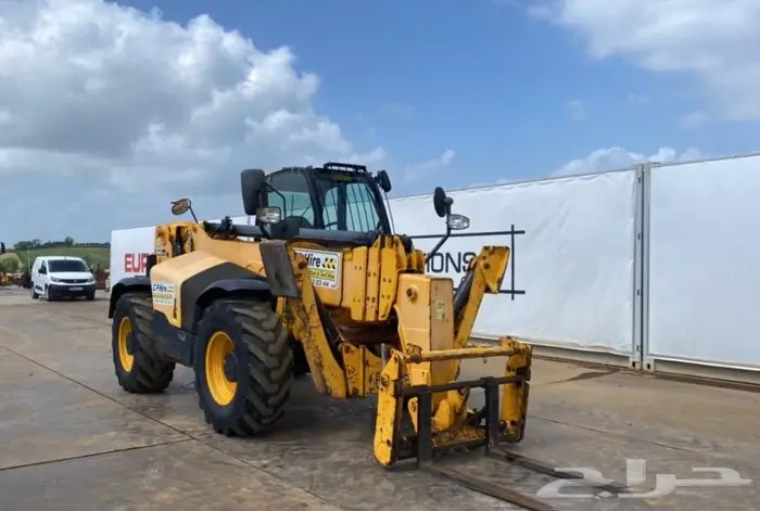 رافعة تلسكوبية جي سي بي 170 -540 موديل 2016 لوط 299 0