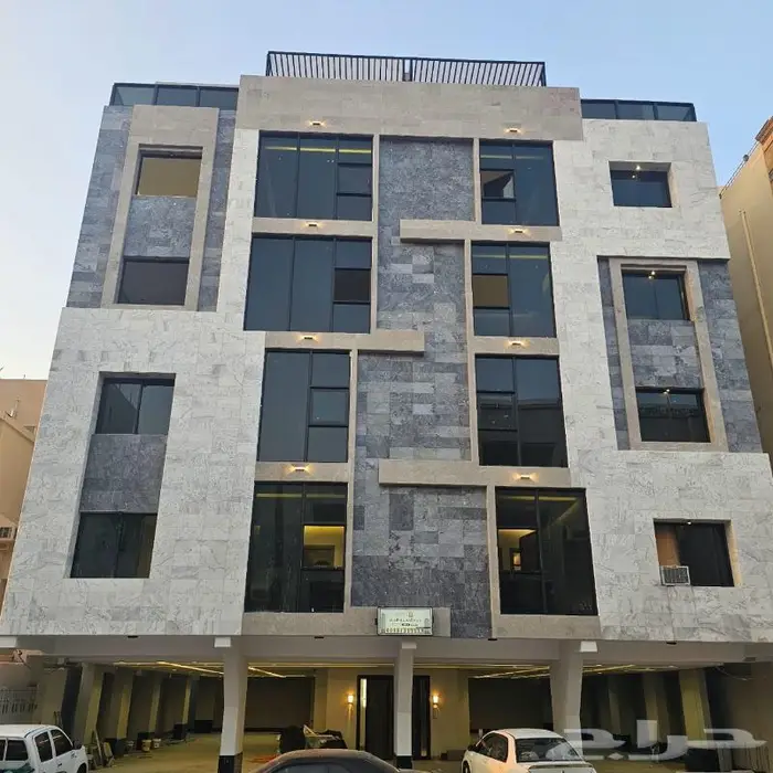 تملك شقة سكنية بتصميم عصري. 1