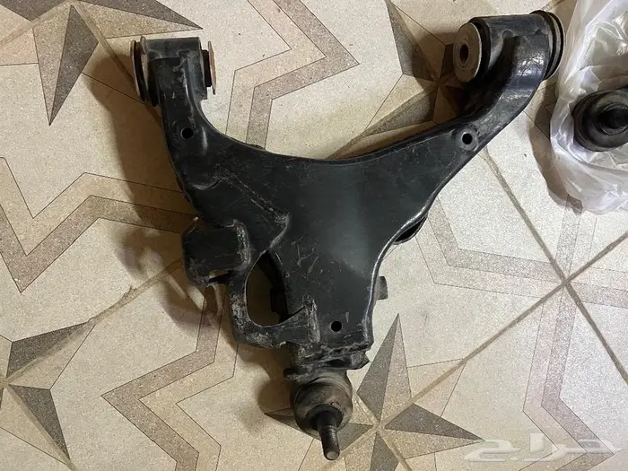 مقصات تحت يمين ويسار 0