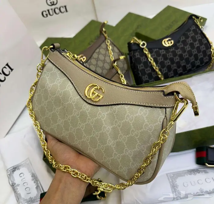 ضبطناك طقم قوتشي فلات جوتشي شنط شوز غوتشي شنطة حذاء GUCCI 24