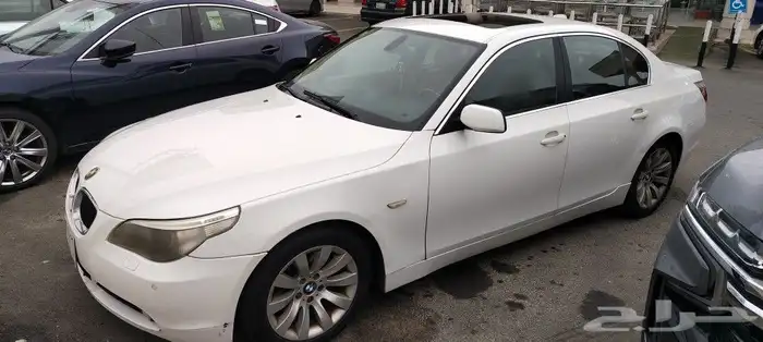 للبيع BMW الفئة الخامسة 523 0
