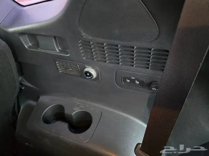 تم البيع سنتافي ديزل دبل سبع مقاعد بنوراما بدي وكالة 25