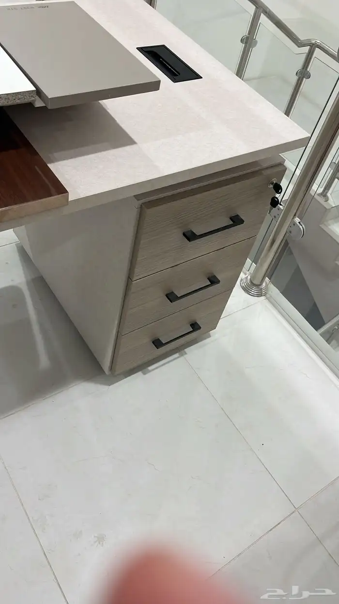 مكتب مستورد مقاس 70x140 4