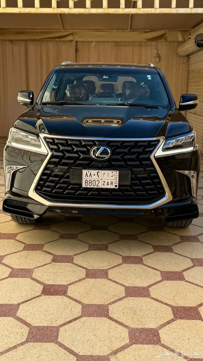 مباع لكزس LX 2021 فل كامل بحالة الوكالة 0