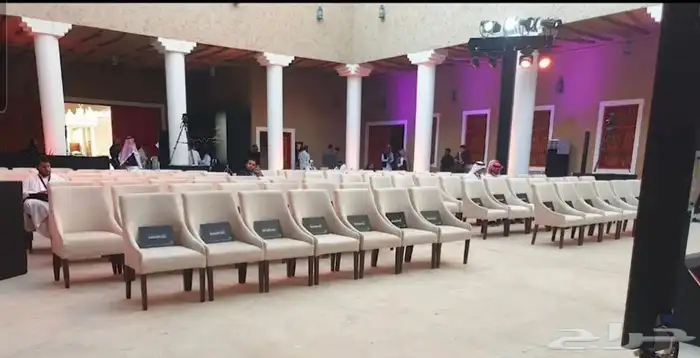 تاجير كنب وكراسي ايجار كنب وطاولات خدمة للمعارض والمناسبات 17