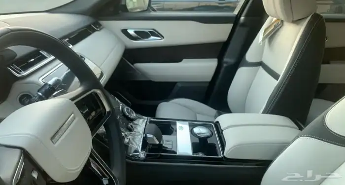 وارد الناغي Velar S 2021 ممشى 90 الف وكالة اعلى فئة 4