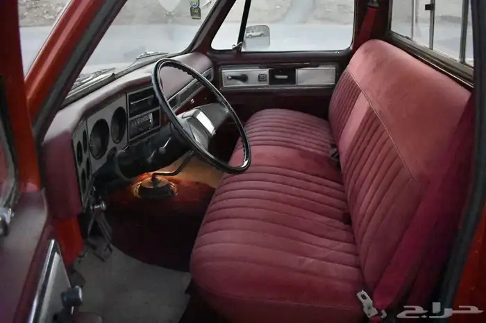 جمس سييرا 1980 احمر مع لوحه ( ر ص ل 1 ) 9