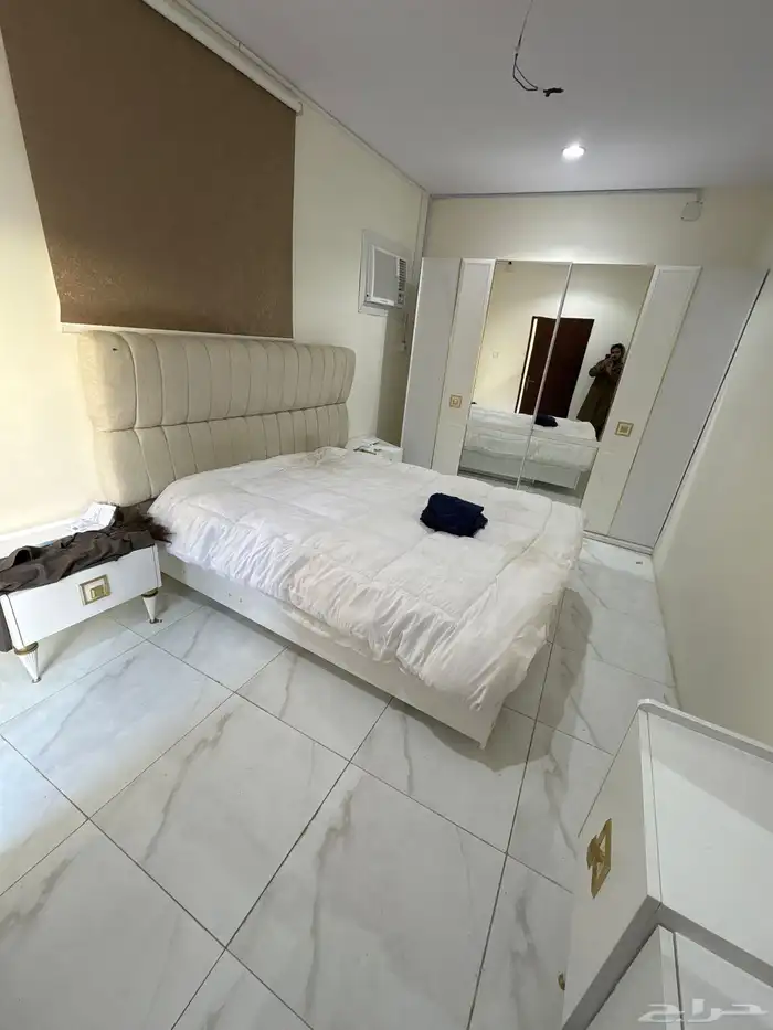 غرفه نوم ومكيف 0