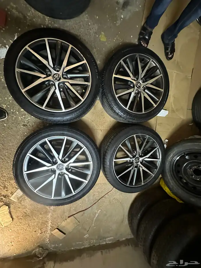 جنوط كامري اصلي 2023 مقاس 18 مع كفرات 2