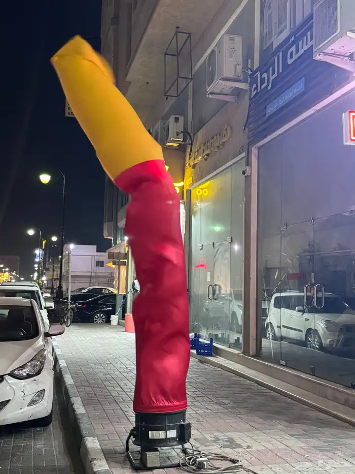 إيجار بالون راقص هوائي للمحلات التجارية 0