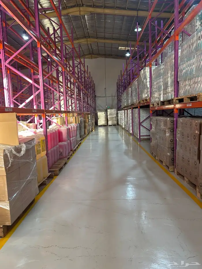 مستودعات للتخزين بالمتر المكعب-على حسب الاحتياج 0