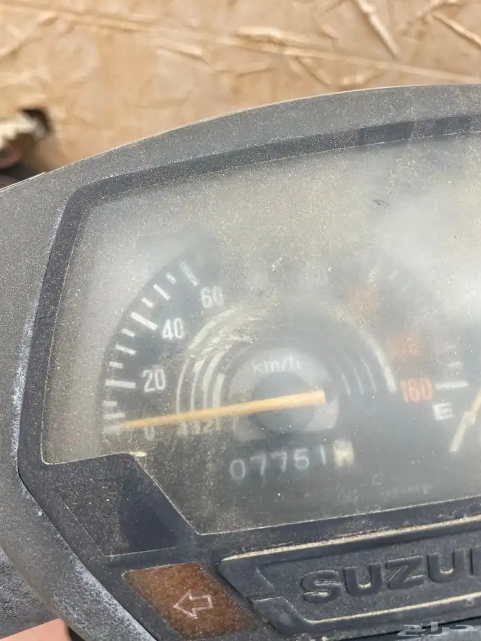 للبيع ثلاثه دبابات سوزوكي 110 واثنين صينيه البيع جمله 11