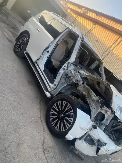 باترول بلاتنيوم موديل 2019 V6سلندر قطع غيار تشليح فقط 3