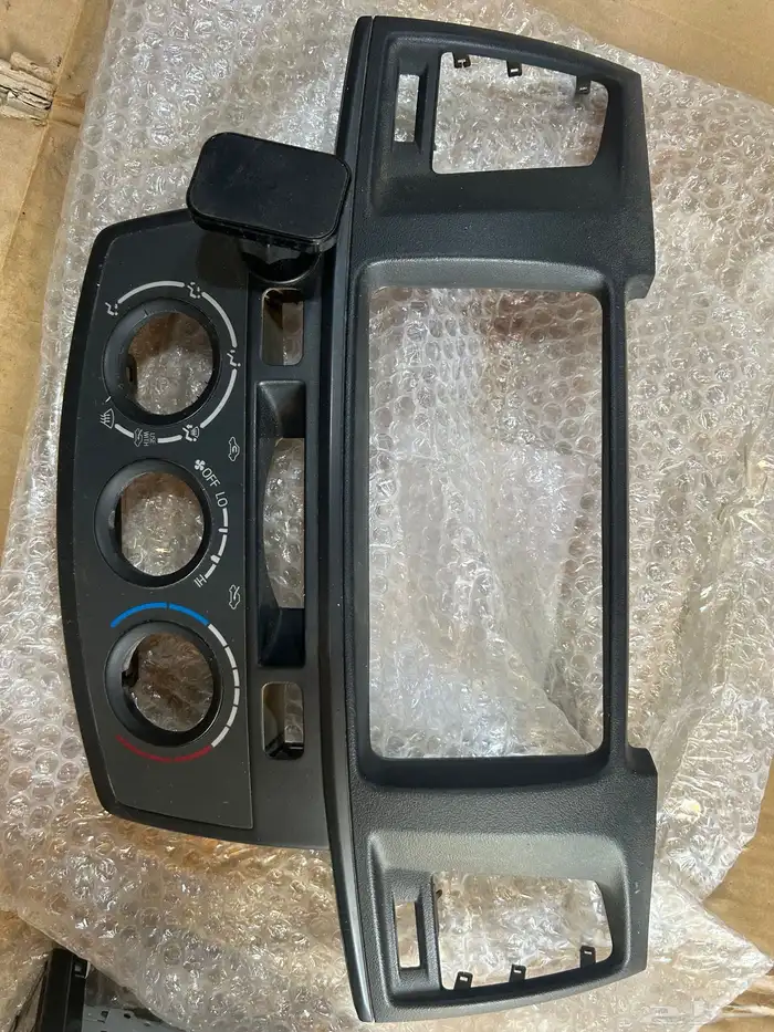 للبيع مسجل هايلكس وكااله 4