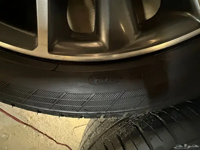 جنوط كامري اصلي 2023 مقاس 18 مع كفرات 13