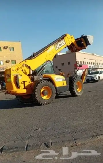 رافعات شوكية للايجار 1