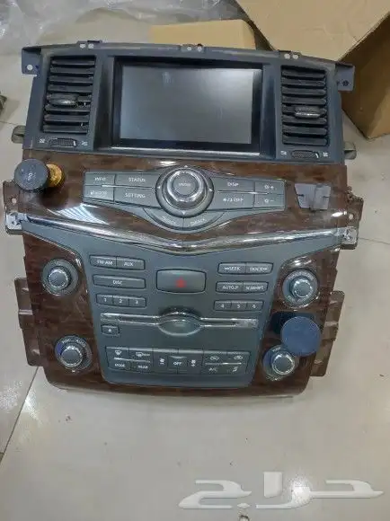 شاشه نيسان بلتنيوم وكاله فل كامل تدعم4 كاميرات محيطيه 1
