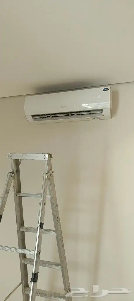 Split air conditioner transportation in Riyadh installation 6