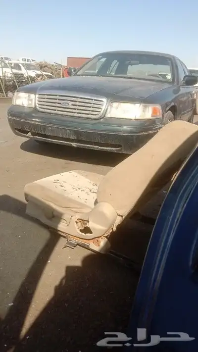 فورد فكتوريا 2002 قطع غيار تشليح الحمدانية جده 4