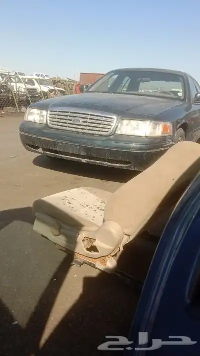 فورد فكتوريا 2002 قطع غيار تشليح الحمدانية جده 0