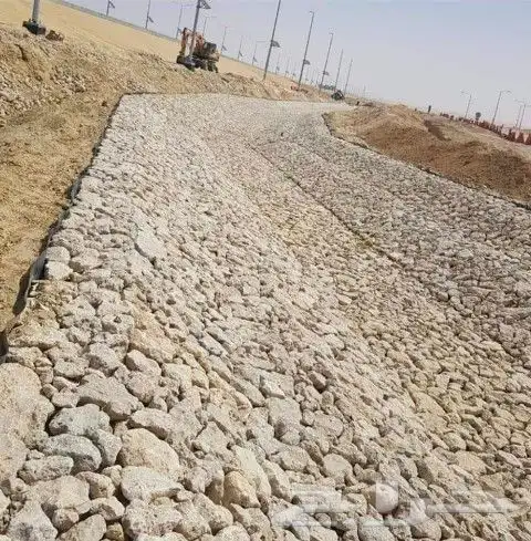 مقاولين نبحث عن مشاريع اعمال حجر 9