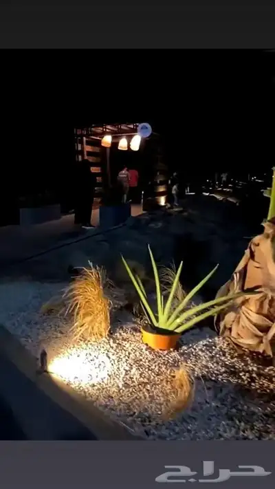 بحص ابيض ثلجي ناعم زينه للحدائق والبيوت والمقاهي والااستراحا 0