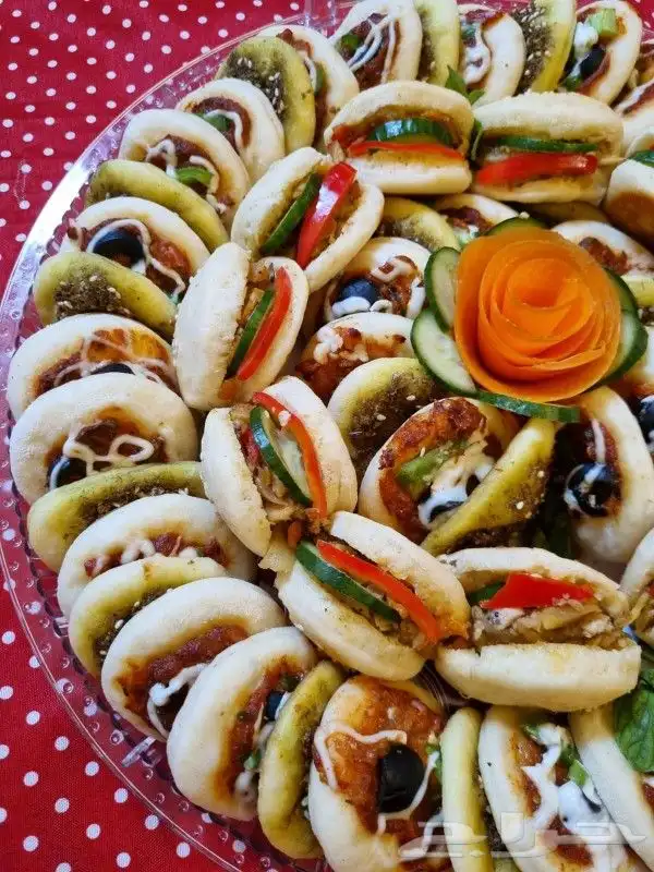 معجنات مشكله ميني بيتزا وزعتر ..الرياض 1