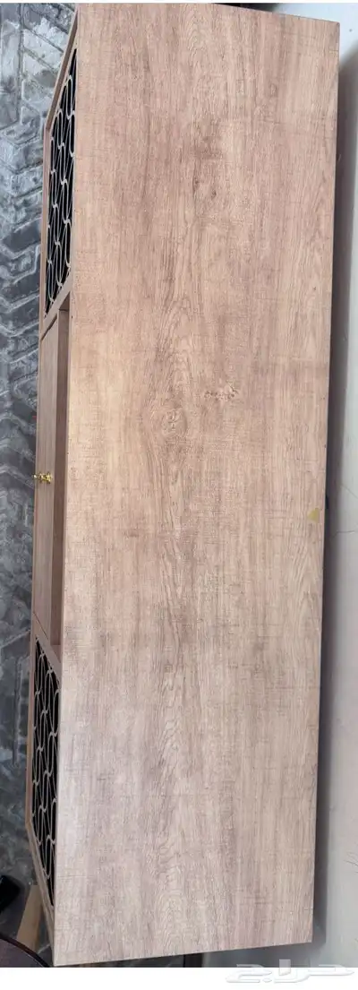 مكتبه نظيفة جدا 1