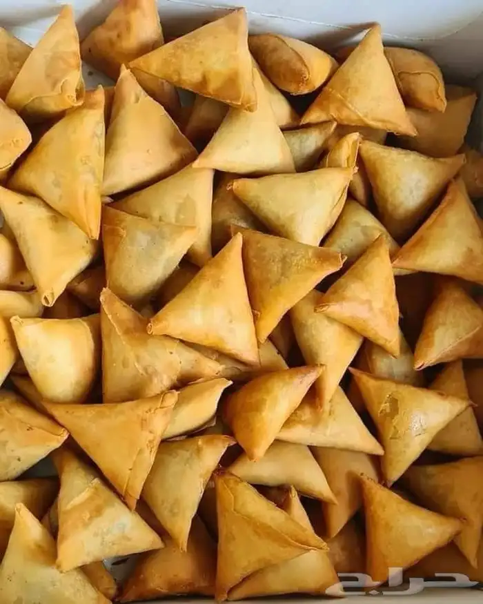 سمبوسة ومفرزنات الطعم المثالي  لحم . دجاج. خضار. جبن 15