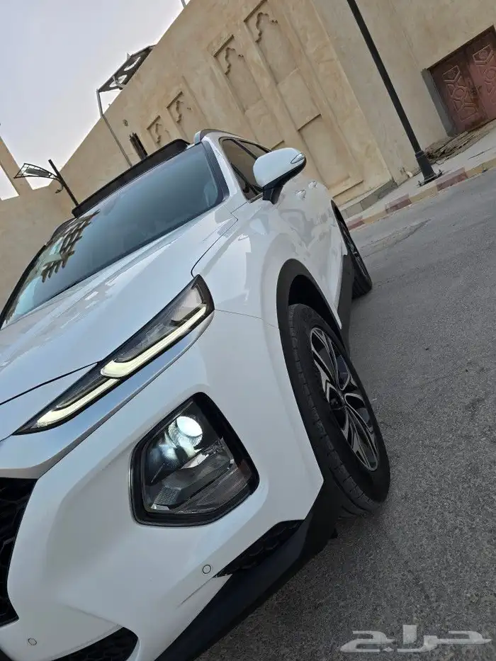 تم البيع سنتافي ديزل دبل سبع مقاعد بنوراما بدي وكالة 3