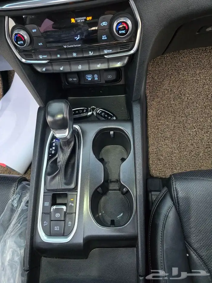 تم البيع سنتافي ديزل دبل سبع مقاعد بنوراما بدي وكالة 31