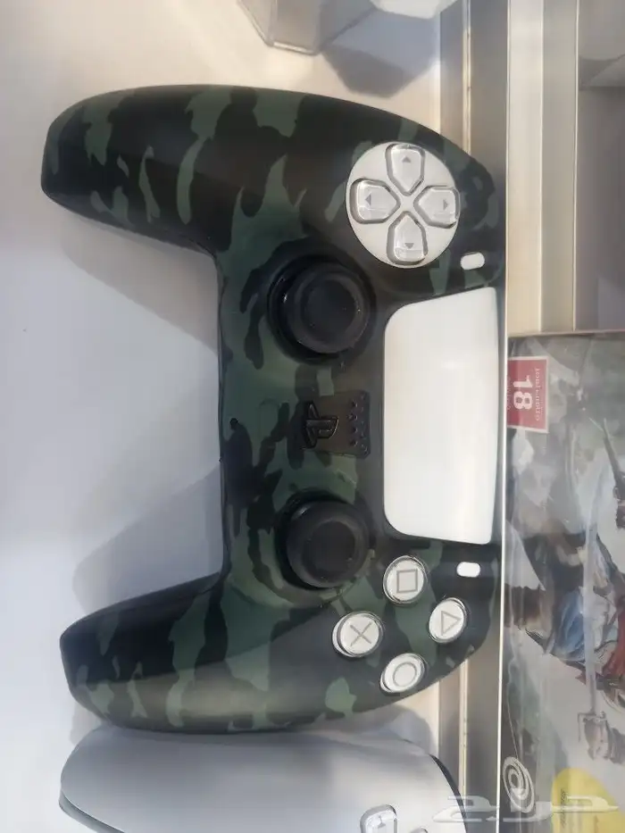 يد سوني فايف مستعملة نظيفة ضمان اسبوع 1