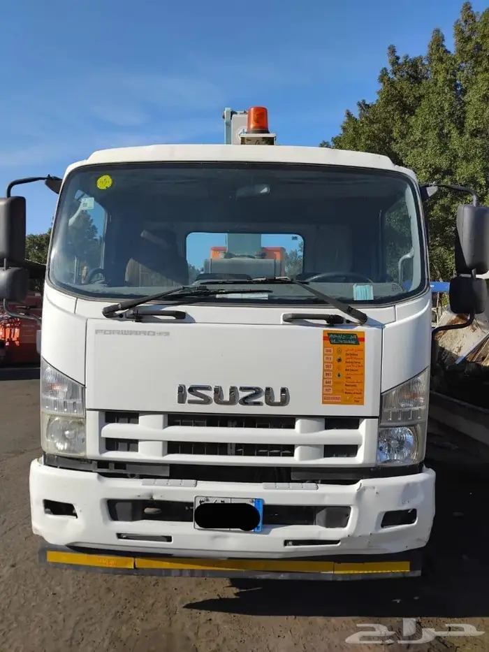 سلة باسكت للبيع أو للإيجار Bucket Truck for Sale or Rental 0
