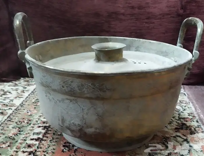 قدور نحاسيه قديمه 0