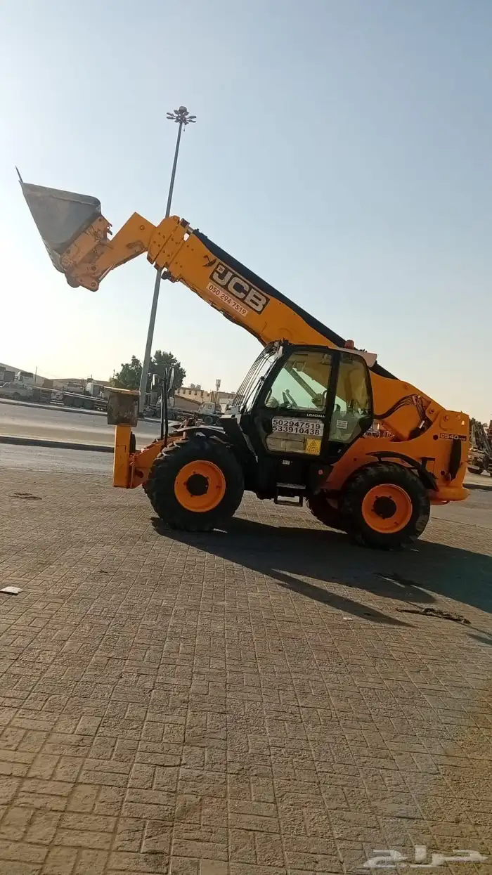 رافعه شوكيه للإيجار اجار تلسكوبيه جي سي بي شهري يومي سنوي 6