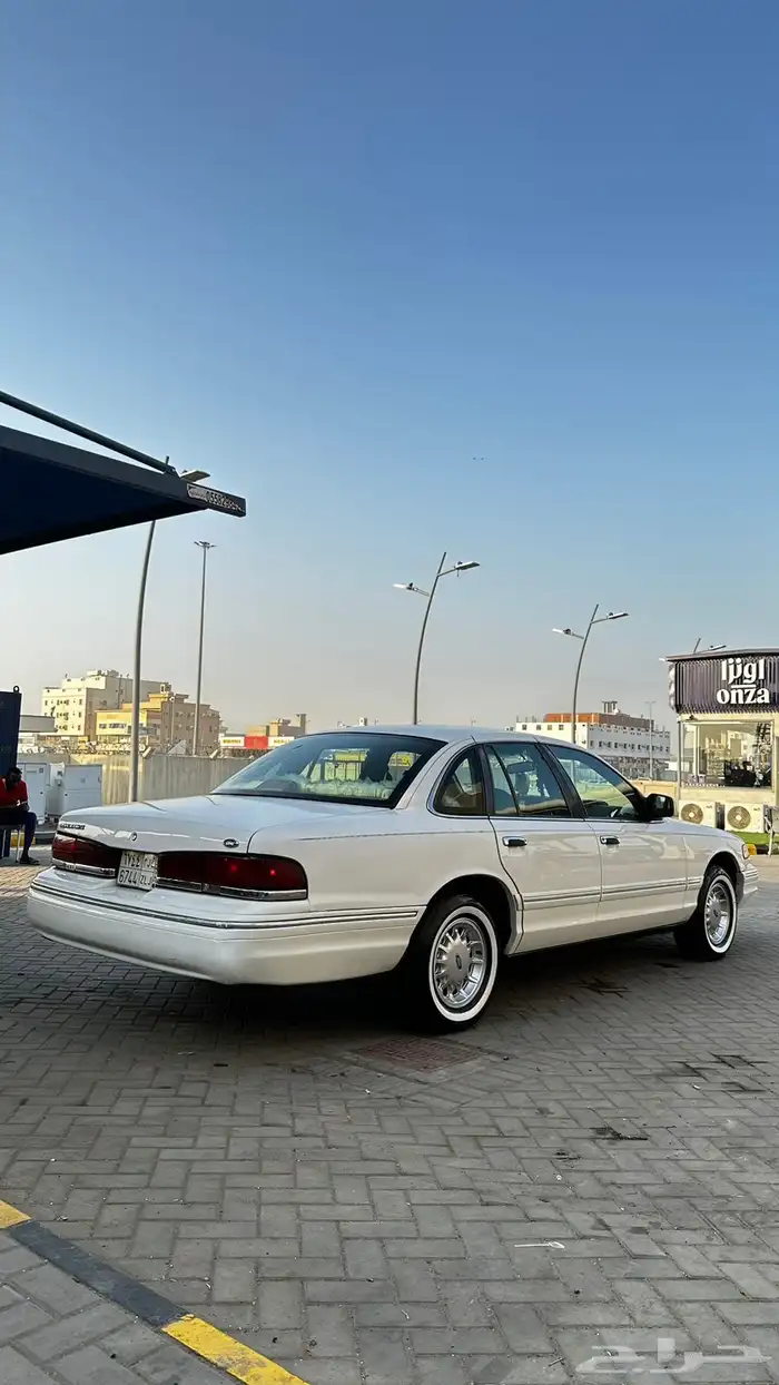 فورد فيكتوريا ( تم البيع) 3