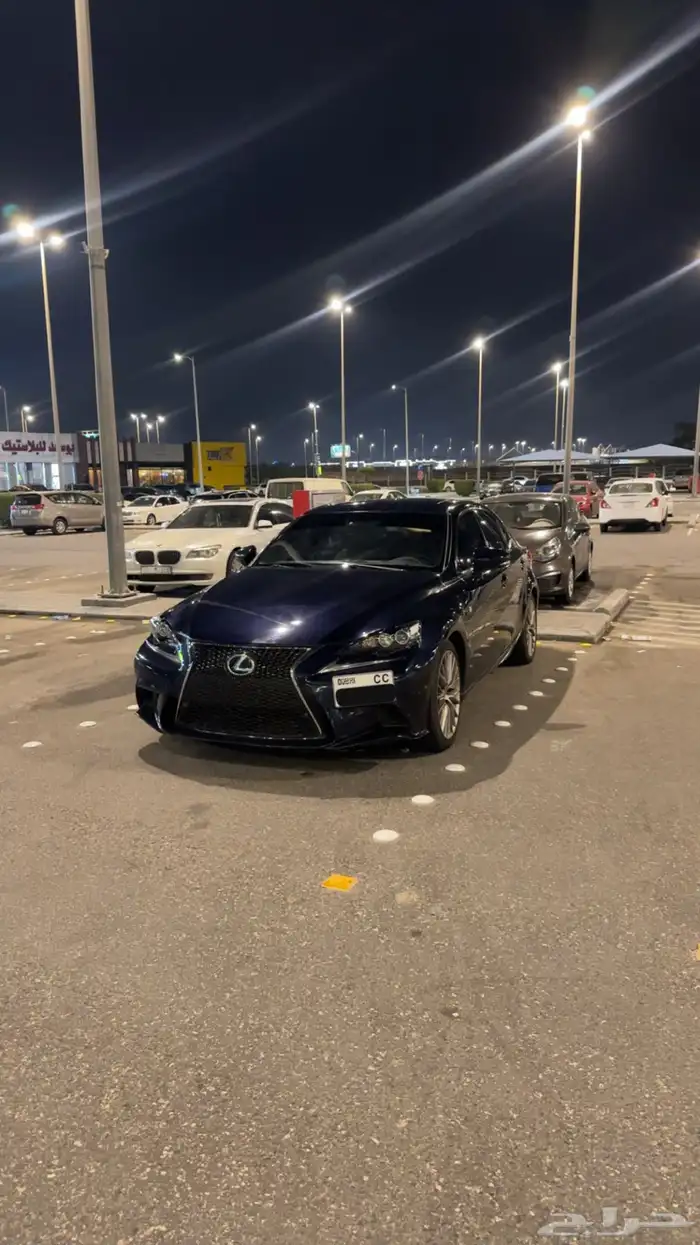 لكزس is250 بلاتينوم سبورت 1