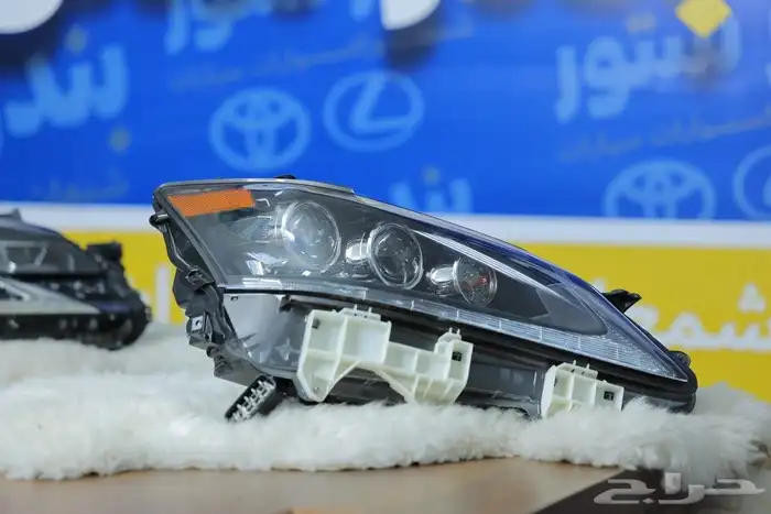 شمعات لكزس GS350 ثلاث عدسات 2012 الى 2015 0