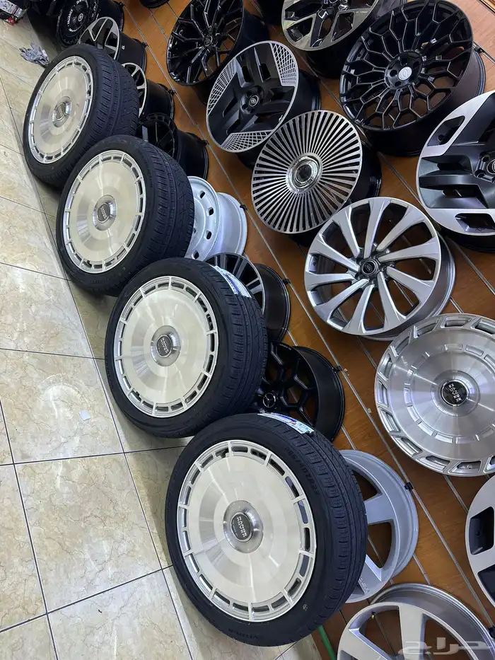 جنوط رنجروفر الاصدار الجديد مقاس 23 24 2