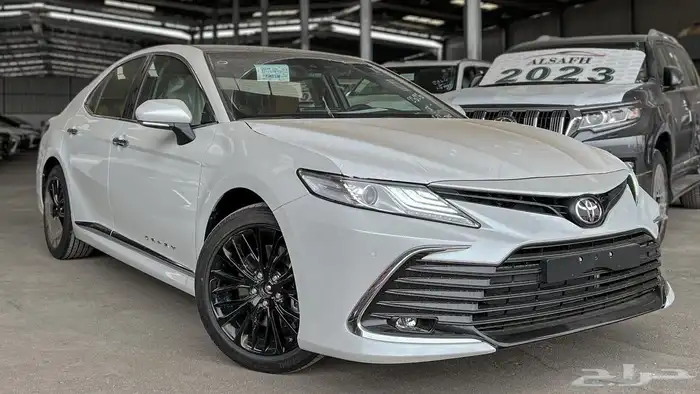 جنوط كامري 18