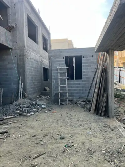 فيلا مميزه (بناء شخصي) بحي الهيام للبيع 2
