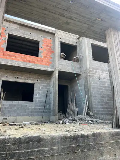 فيلا مميزه (بناء شخصي) بحي الهيام للبيع 0