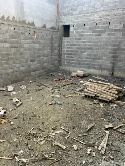 فيلا مميزه (بناء شخصي) بحي الهيام للبيع 11
