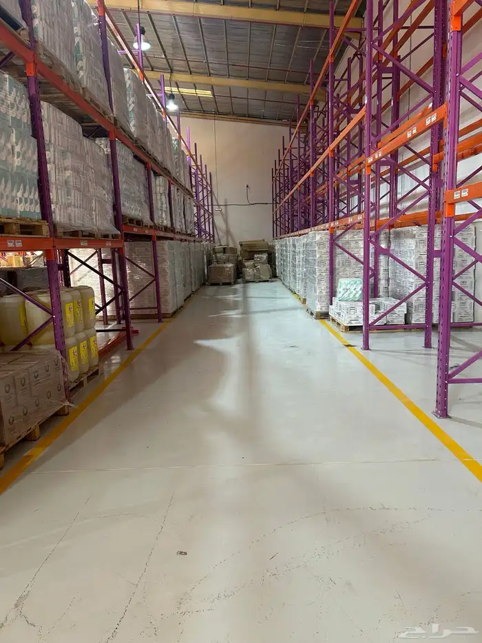 تأجير مساحات تخزين بالمتر - مستودع 6