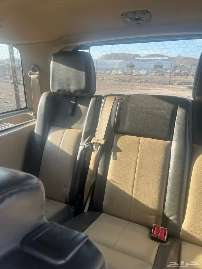 مقاعد اكسبدشن 2007-2014 نظيفه 1