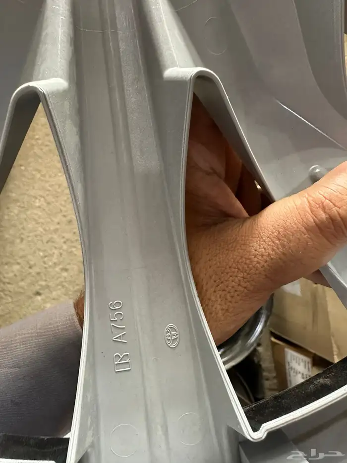 جنوط كامري حديد 2025 مع طيس وكاله جديد 13