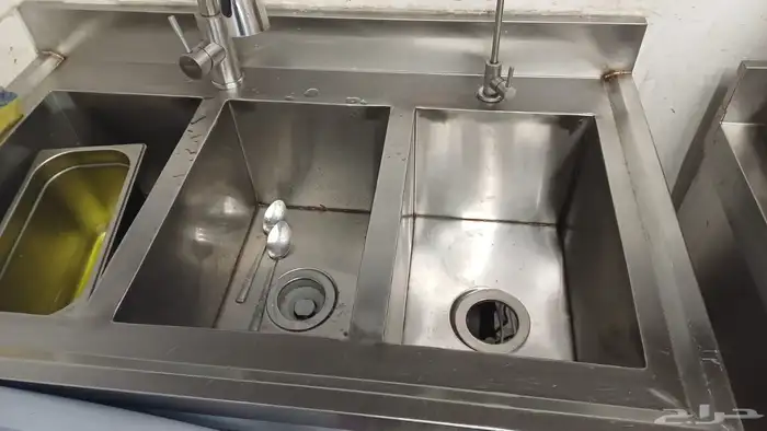 مداخن طاولات مغاسل تجهيز مطاعم ومطابخ وفنادق وكوفيه استانلس 1