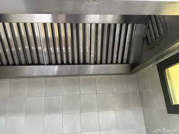 مداخن طاولات مغاسل تجهيز مطاعم ومطابخ وفنادق وكوفيه استانلس 15