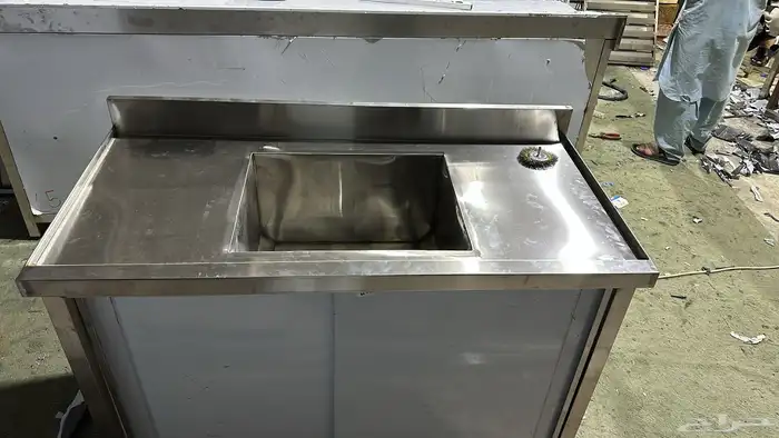 مداخن طاولات مغاسل تجهيز مطاعم ومطابخ وفنادق وكوفيه استانلس 6