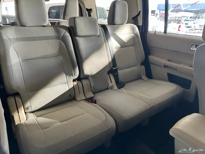 فورد فلكس 2013 نص فل 25